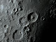 Cratera THEOPHILUS.