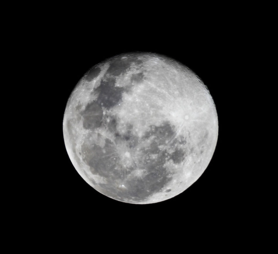 Lua_22mai2016_refrator_t3i_img_2828