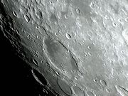 A grande e antiga Cratera SCHICKARD.